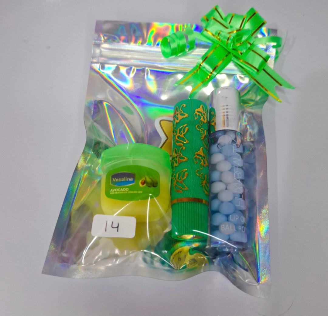 Combo día del niño (bálsamos y brillos labiales