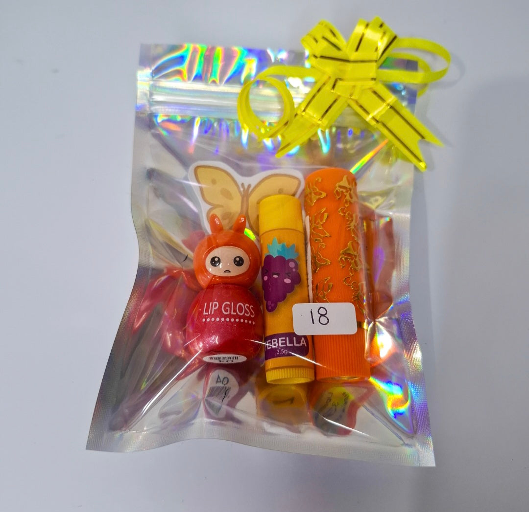 Combo día del niño (bálsamos y brillos labiales