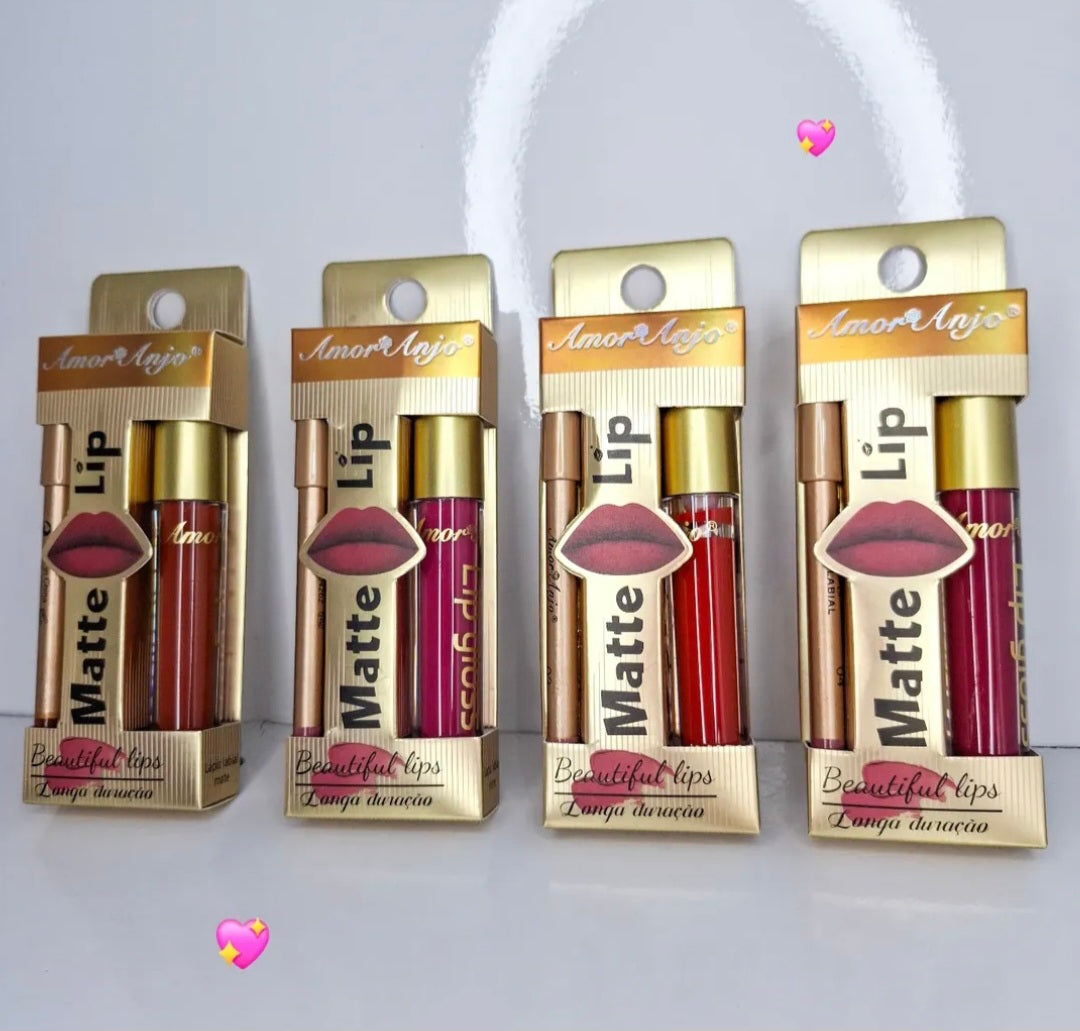 Lip combo Labial + delineador #84